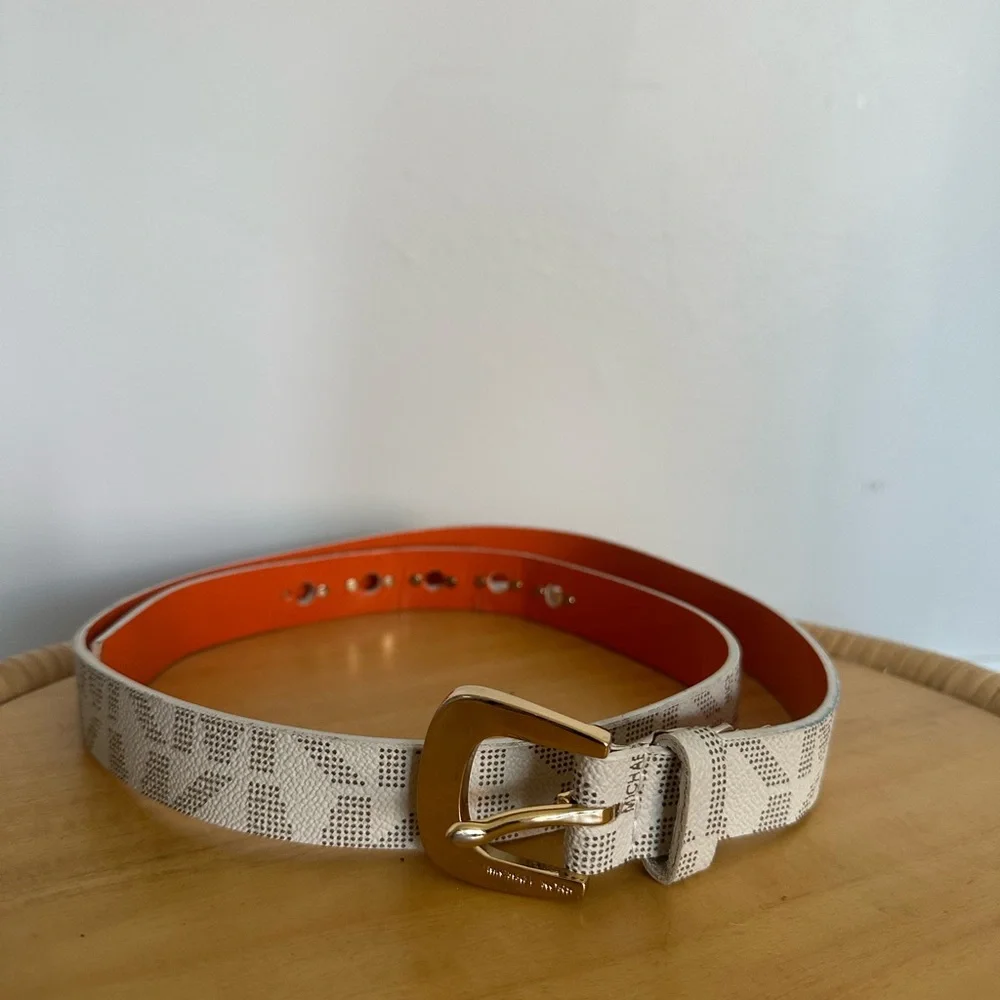Michael Kors Reversible Belt with Gold Buckle – Women’s – Size S